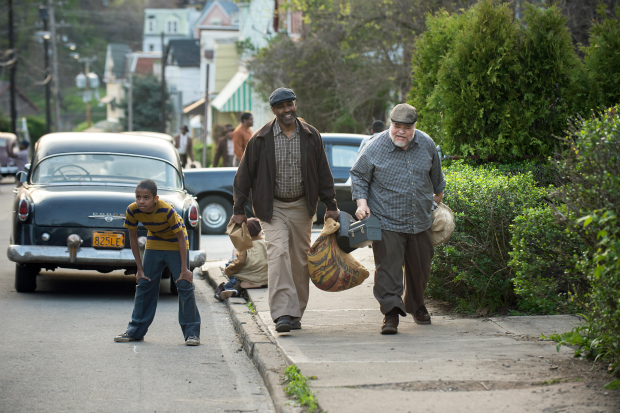 fences-film-review-come-for-the-film-stay-for-the-outstanding-performances-the-tracking-board